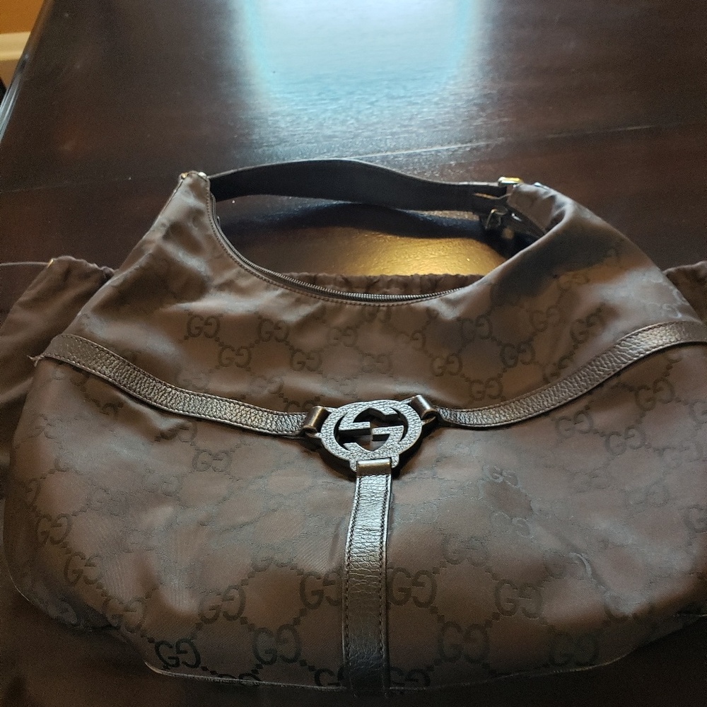 Brown monogram Gucci hobo - Picture 3 of 3